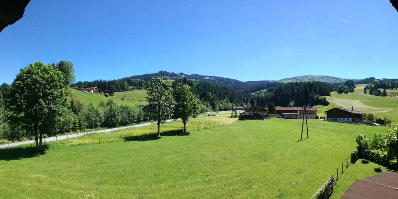 Skirast - Kirchberg 蒂罗尔-基希贝格 外观 照片